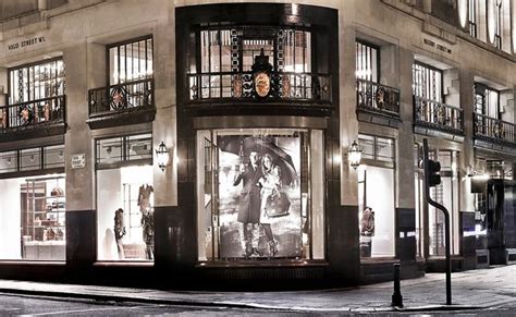 You can now shop and have tea at Burberry’s Regent Street 